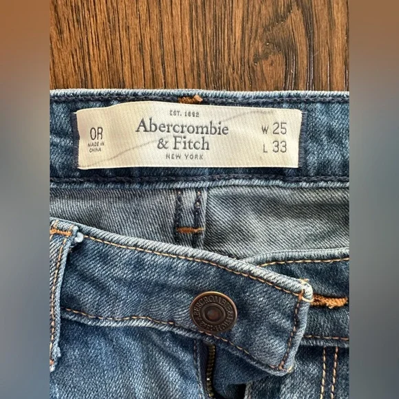 Abercrombie & Fitch Women’s Skinny Jeans- size W25/L33 - Picture 2 of 6